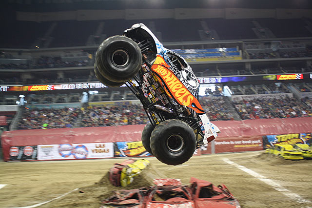 Monster Jam Photos: Des Moines, Iowa - January 7, 2012